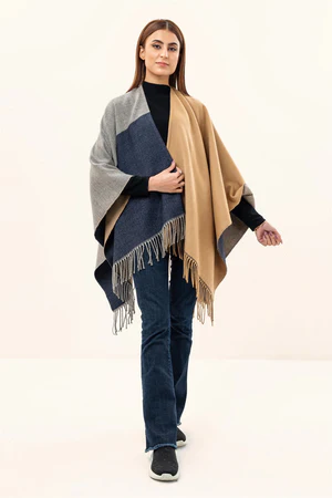 Cape Shawl 045