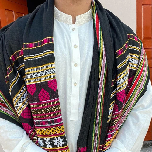 Colorful Mehrabi Tharri Shawl For Men - Magenta - 2