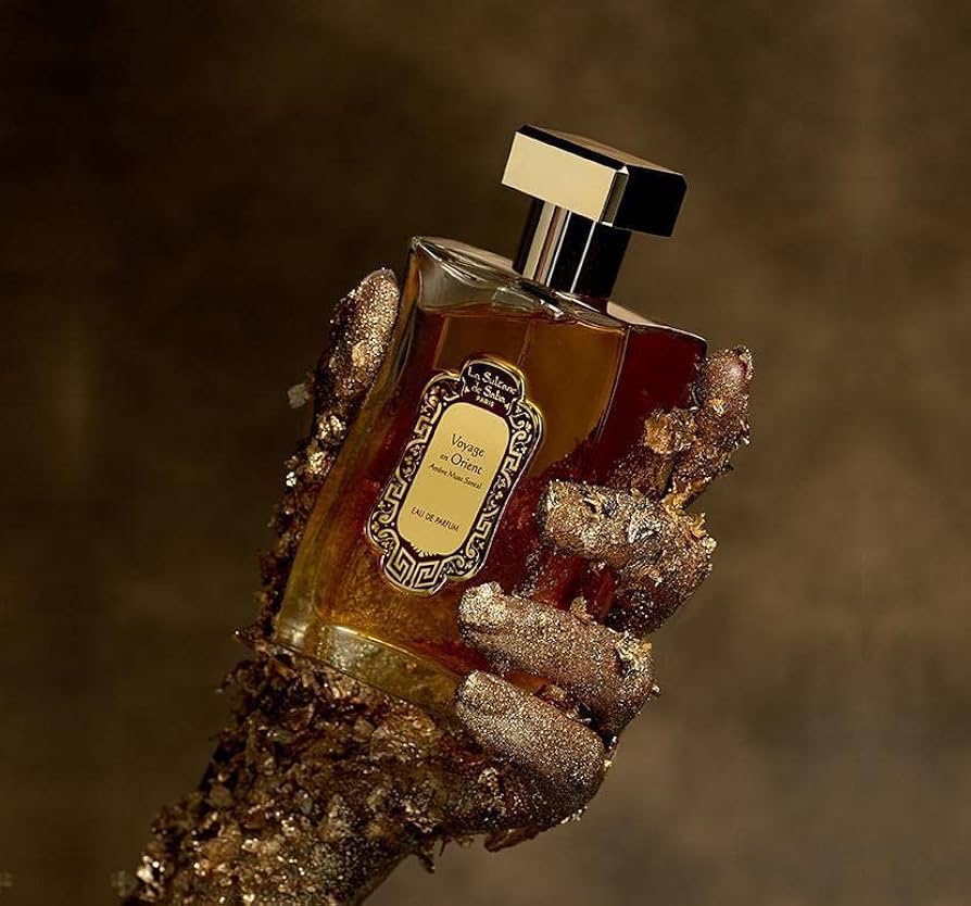 perfume sandalwood